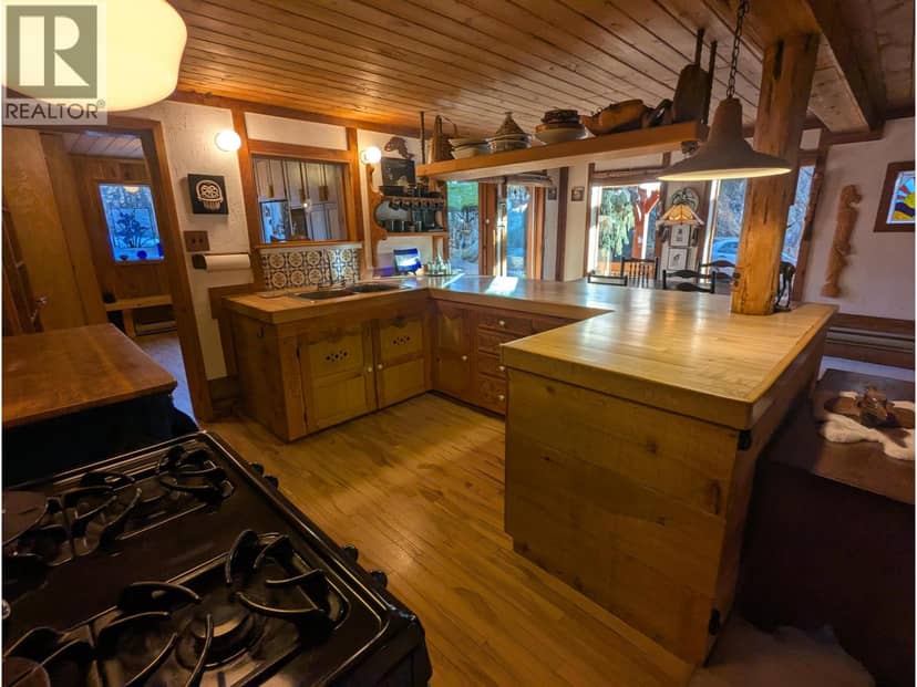 7133 ADAMS ROAD, Smithers, photo 5