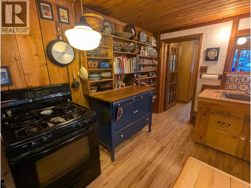 7133 ADAMS ROAD, Smithers, photo 7