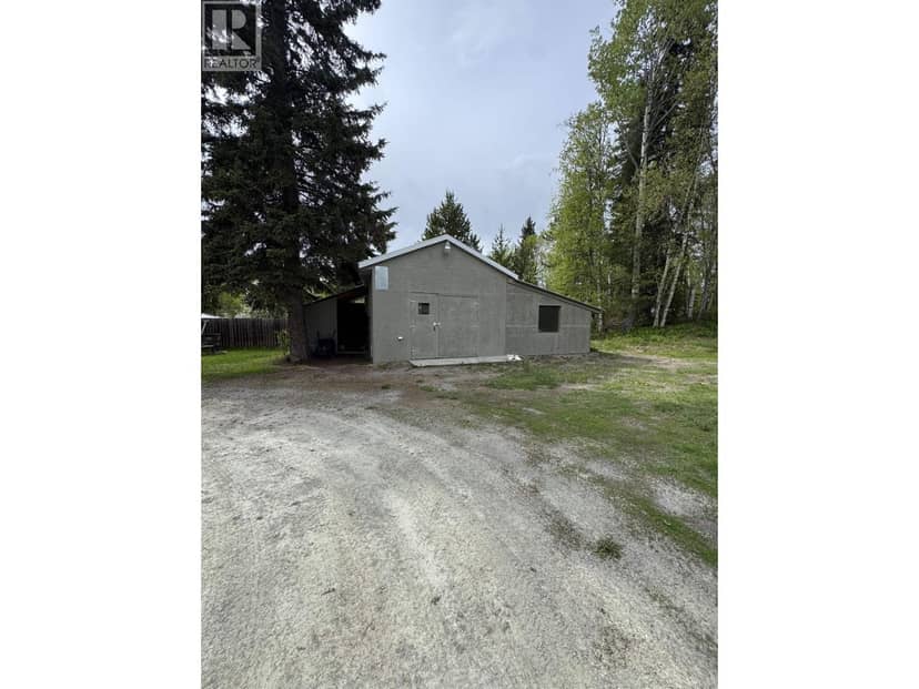 1230 INVERNESS ROAD, Prince George, photo 3