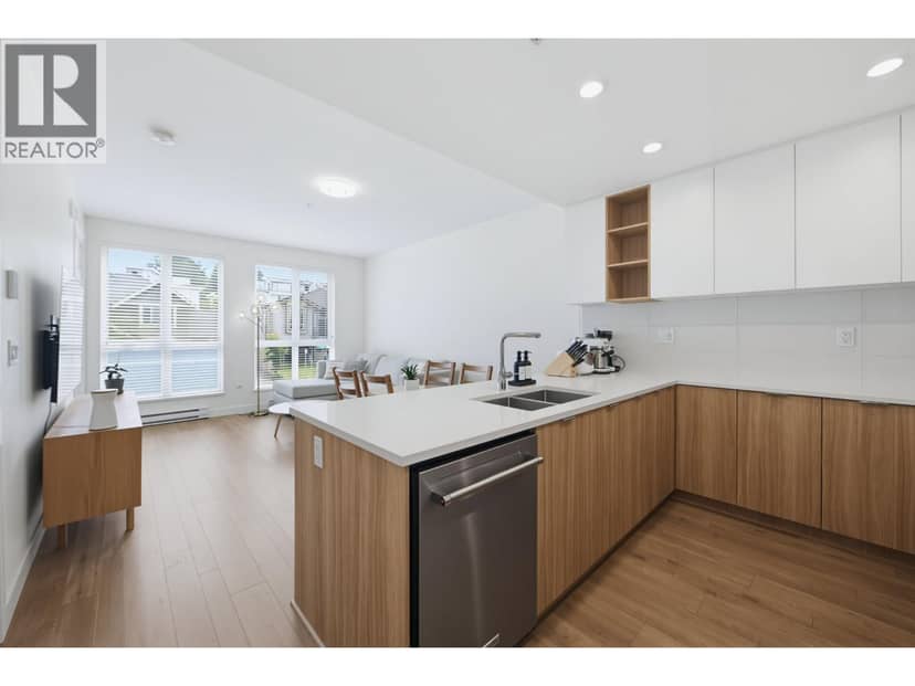 220 750 DOGWOOD STREET, Coquitlam, photo 4