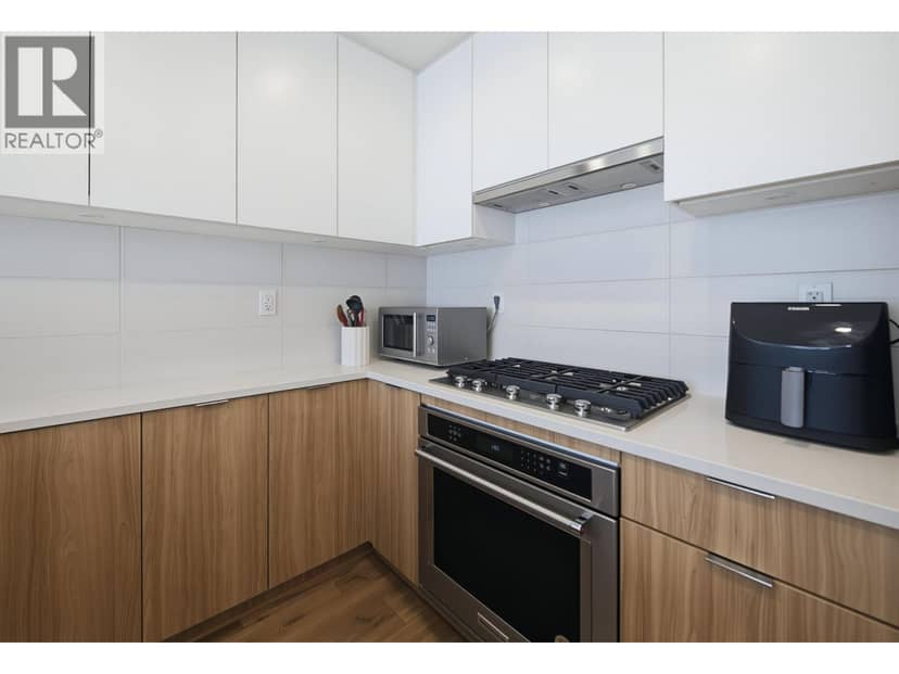 220 750 DOGWOOD STREET, Coquitlam, photo 6