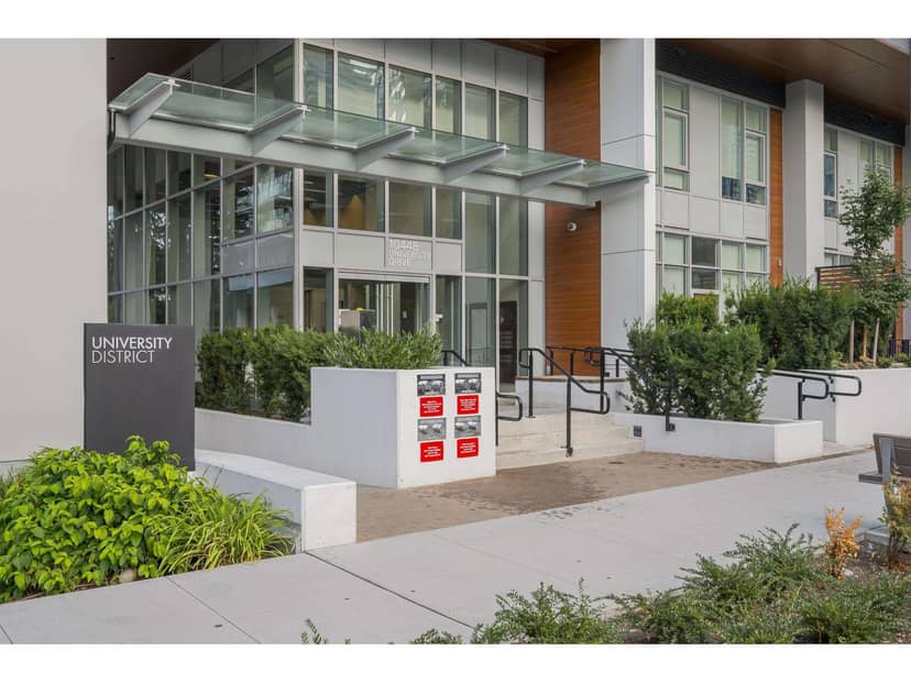 3801 10448 UNIVERSITY DRIVE, Surrey, photo 4