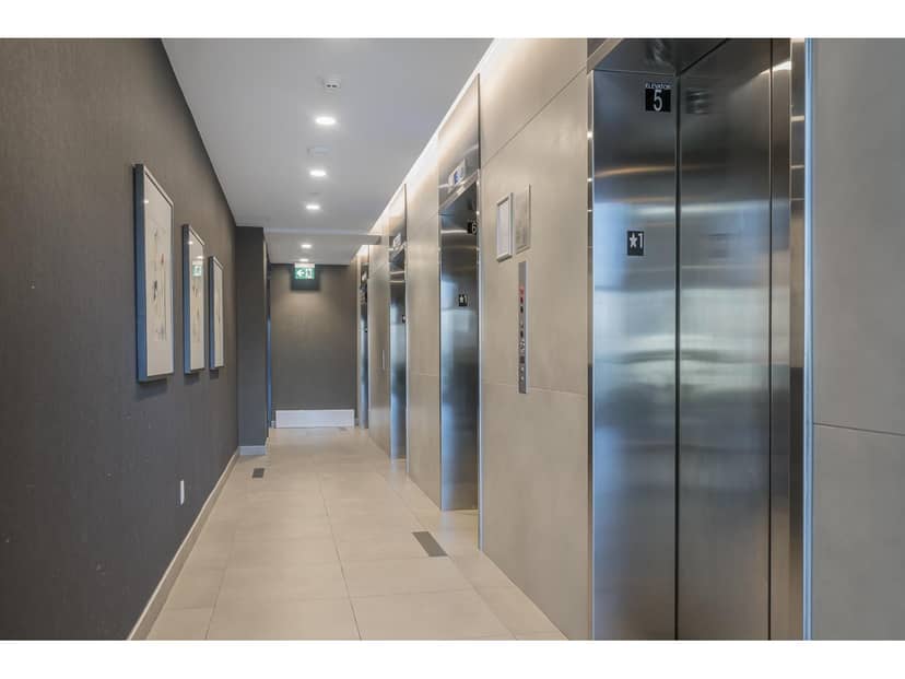 3801 10448 UNIVERSITY DRIVE, Surrey, photo 7