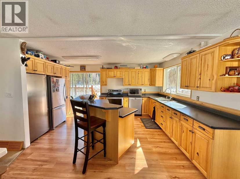779 Mackeny Street, Hinton, photo 7