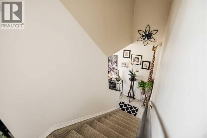 1205, 5220 50A Avenue, Sylvan Lake, photo 2