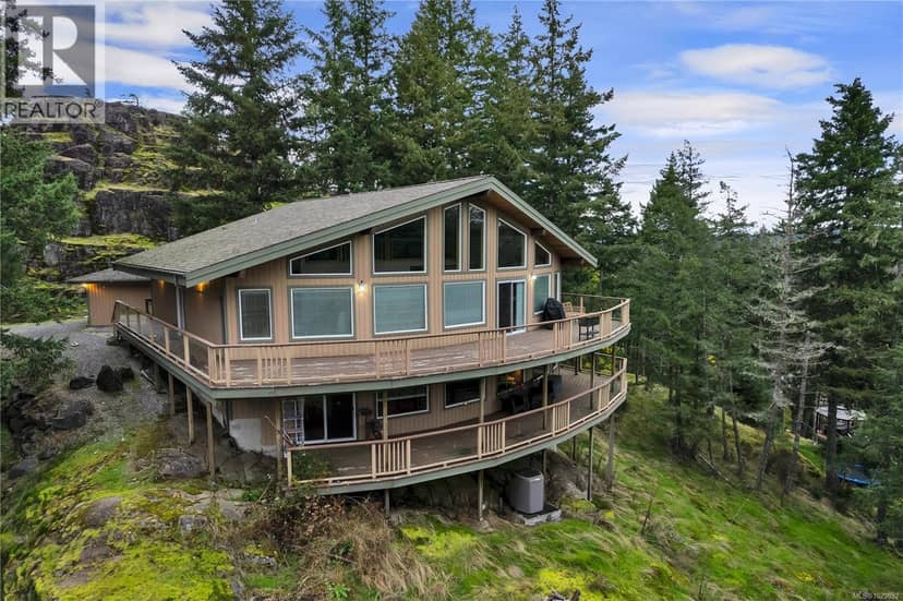 27A 620 Helanton Rd, Quadra Island