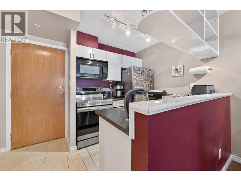 903 939 Homer Street, Vancouver, photo 6