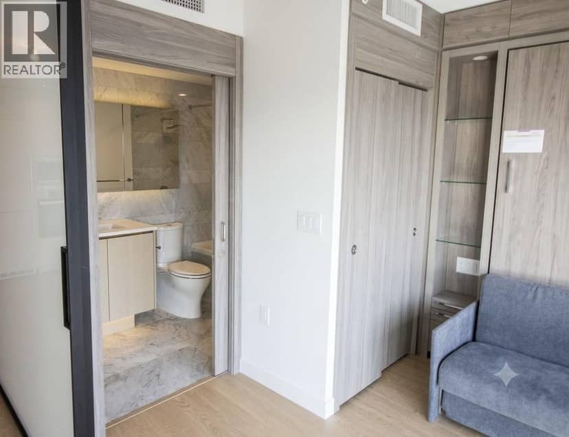 2110 89 NELSON STREET, Vancouver, photo 5
