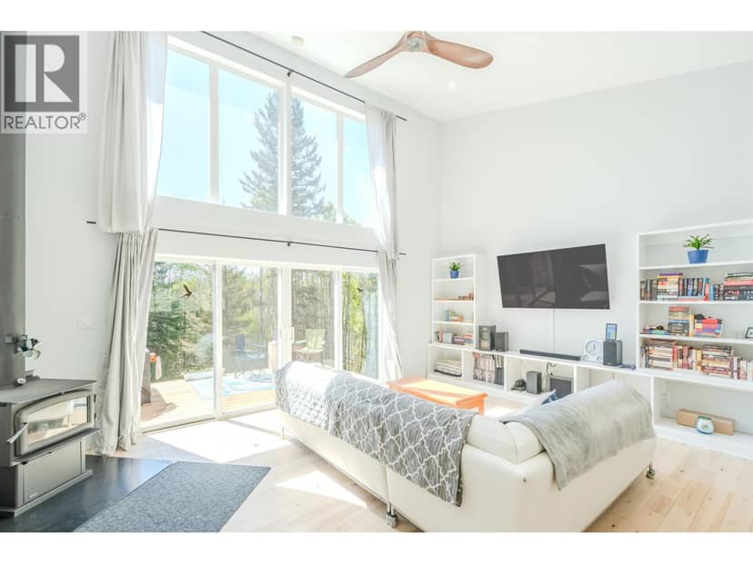 6282 HILLSIDE DRIVE, Forest Grove