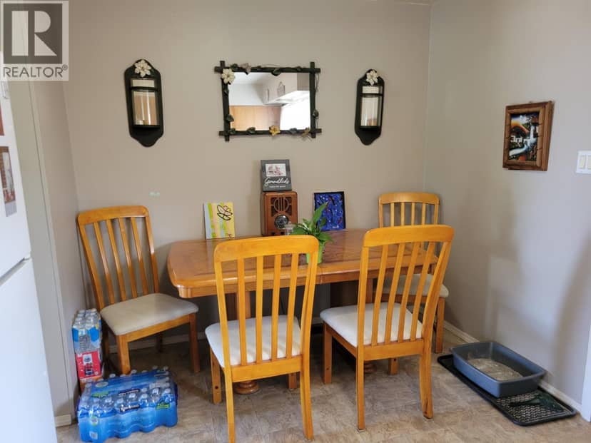 380 CONNAUGHT STREET, Vanderhoof, photo 7