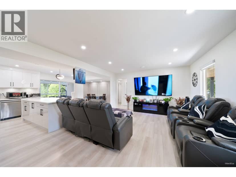 5835 CRESCENT DRIVE, Delta, photo 5