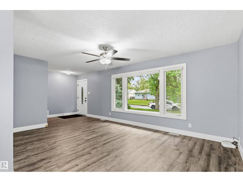 7924 89 AV NW, Edmonton, photo 6