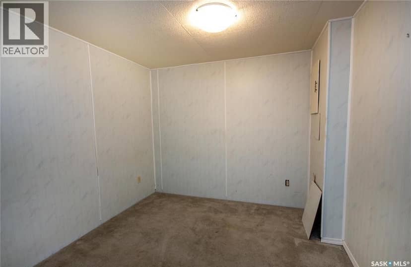 12 Highland AVENUE, Jackfish Lake, photo 7