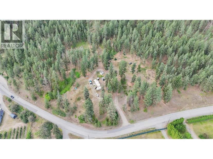 10080 Chase Road, Lake Country, photo 5