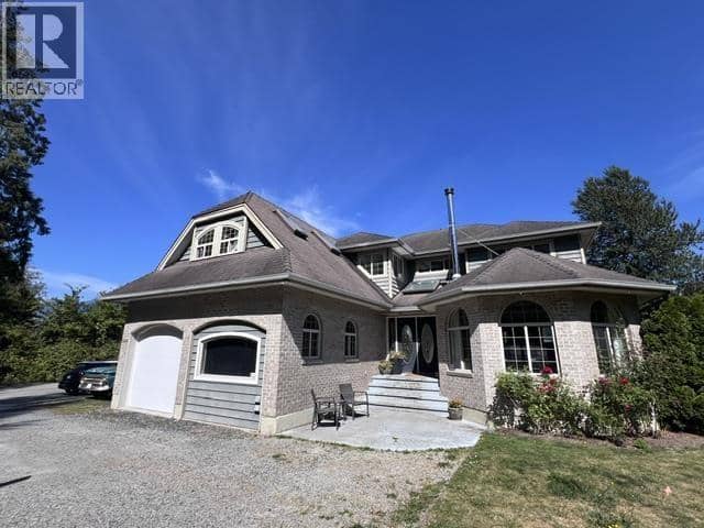 38940 LOGGERS LANE, Squamish, photo 5