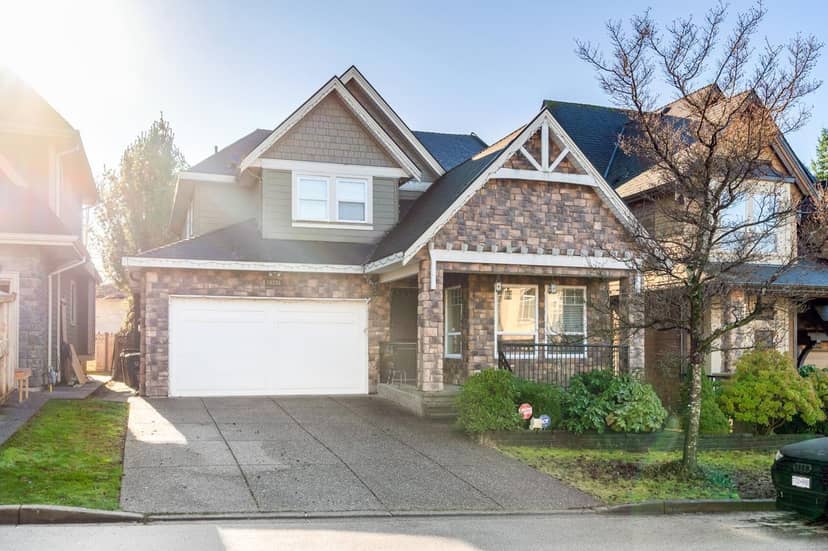 16334 25 AVENUE, Surrey