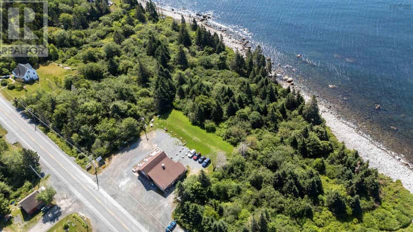 6951 Highway 3, Hunts Point, photo 6