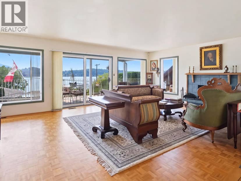 603 MARINE DRIVE, Gibsons, photo 8