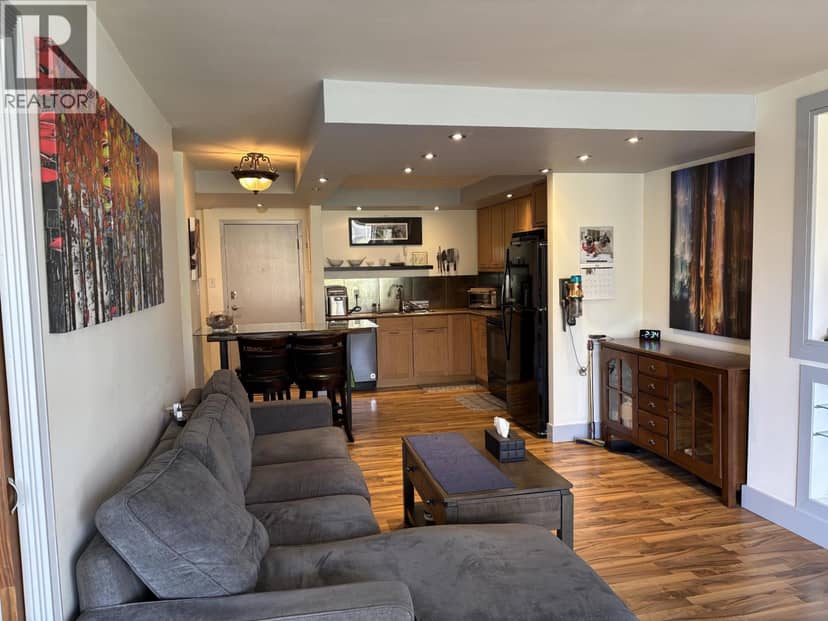 206 710 SEVENTH AVENUE, New Westminster, photo 4