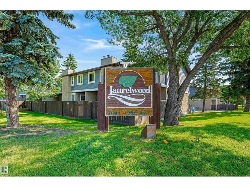 #4 7604 29 AV NW, Edmonton