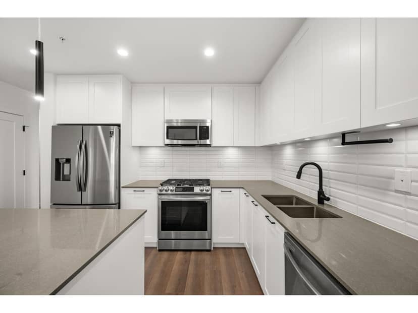 403 20052 83A AVENUE, Langley, photo 2