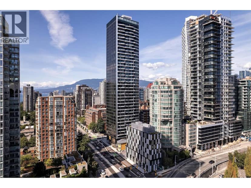 801 889 PACIFIC STREET, Vancouver, photo 2