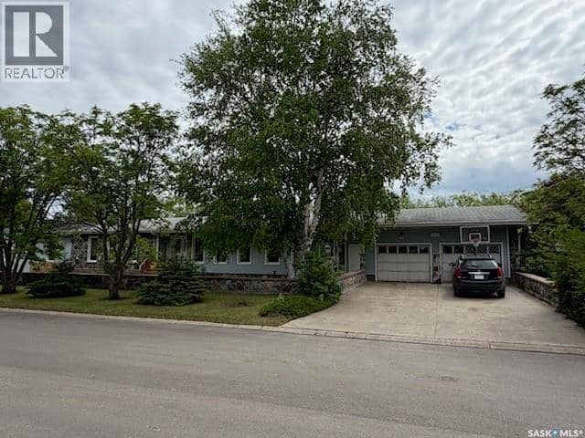 626 Mary STREET, Canora, photo 2