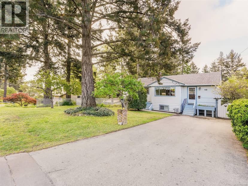 361 Cotlow Rd, Colwood