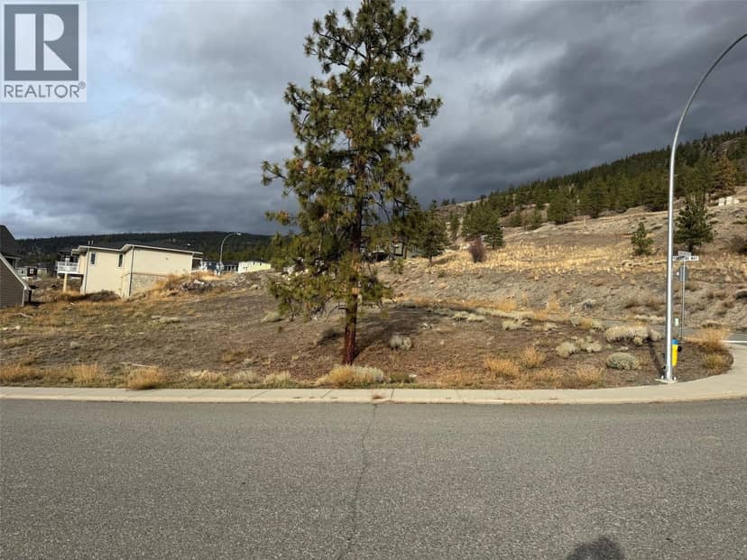 2860 Peregrine Way, Merritt, photo 2
