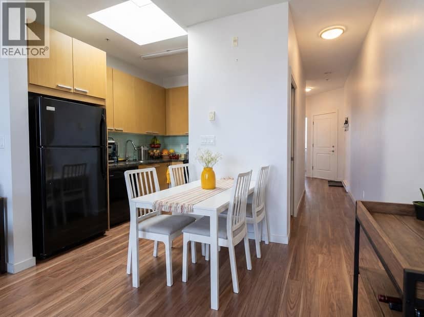PH15 5388 GRIMMER STREET, Burnaby, photo 3
