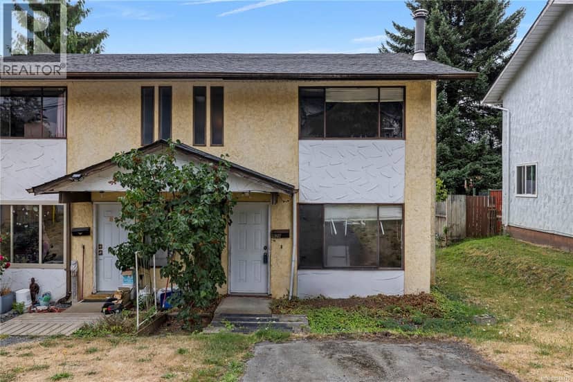 826 Holly Hill Rd, Nanaimo