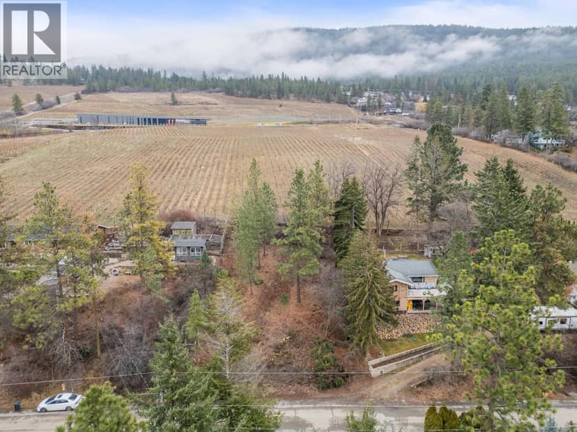 16961 Coral Beach Road, Lake Country, photo 2
