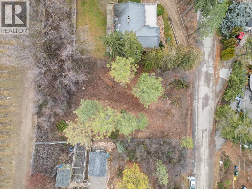 16961 Coral Beach Road, Lake Country, photo 3