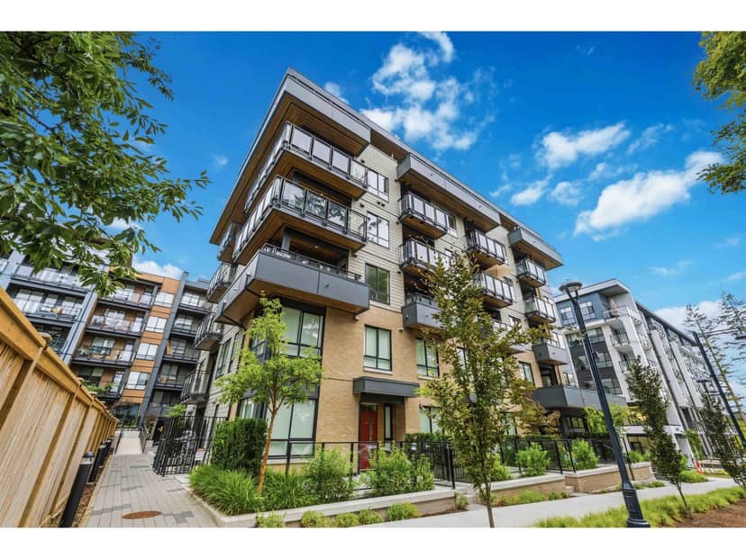 403 13439 94A AVENUE, Surrey, photo 2