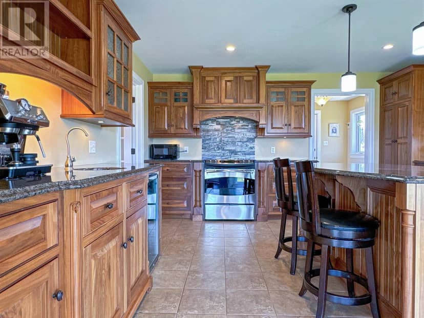 102 Patti Lane, Fort Augustus, photo 8