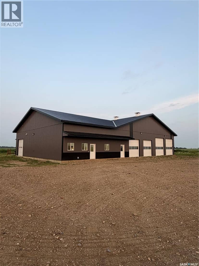 Dairy Farm, Laird Rm No. 404