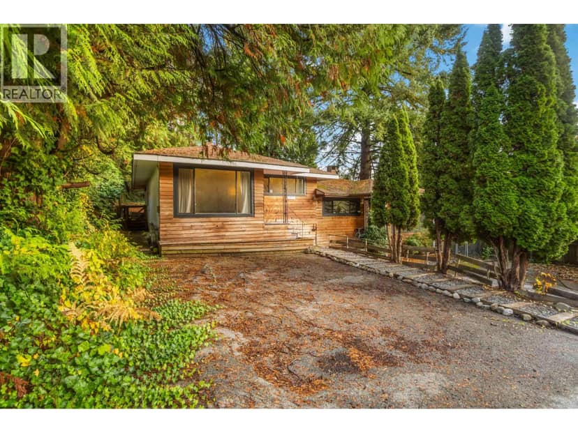 2026-2028 COLUMBIA STREET, Port Moody, photo 3