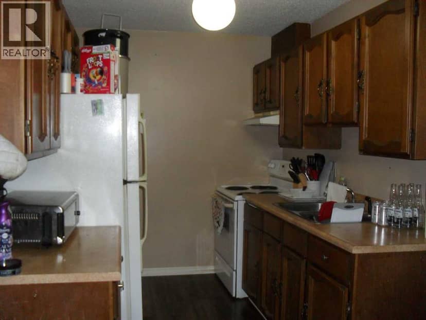 406 3 Street NW, Manning, photo 5