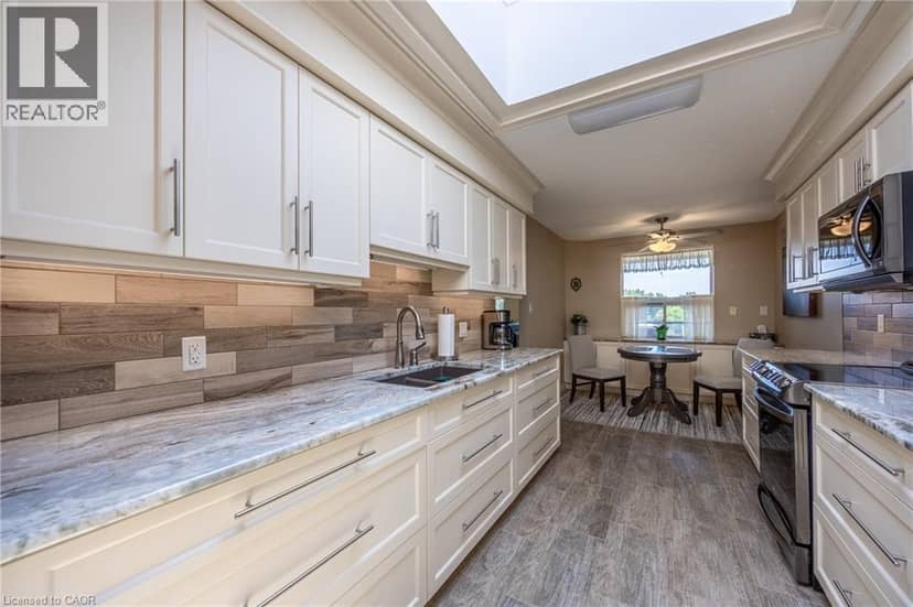 17 MILL POND Court Unit# 601, Simcoe, photo 4