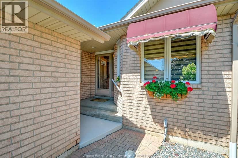 81 Crosswinds, Kingsville, photo 5