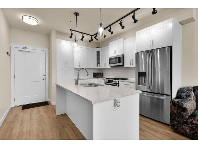 612 11077 RAVINE ROAD, Surrey