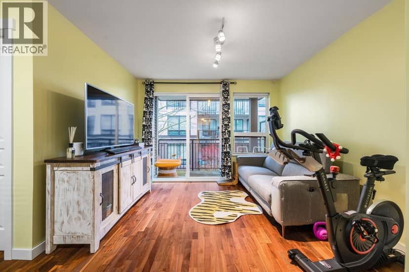 330 9500 ODLIN ROAD, Richmond, photo 2