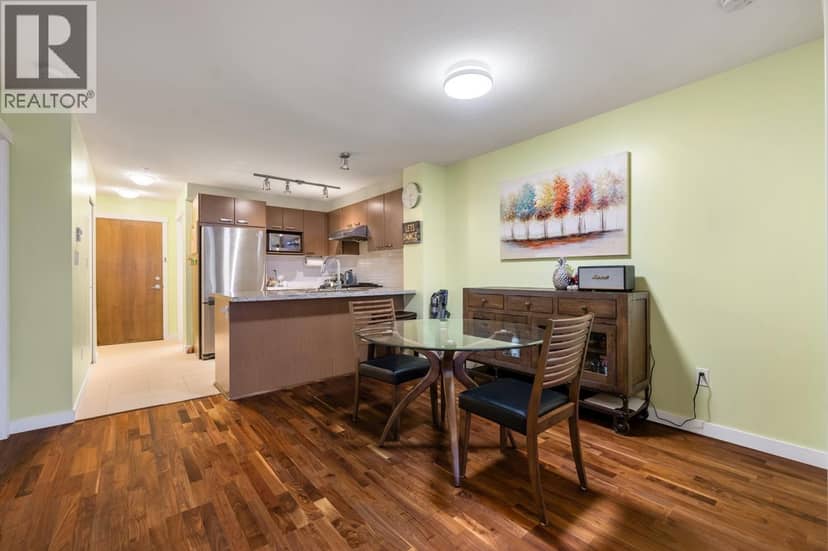 330 9500 ODLIN ROAD, Richmond, photo 7