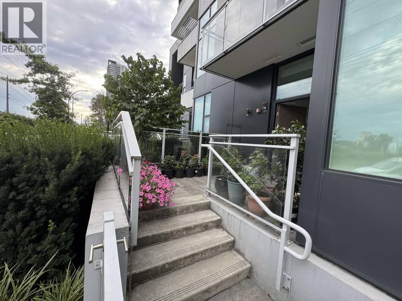 103 4433 ALASKA STREET, Burnaby, photo 3