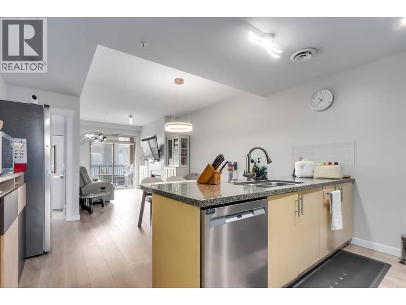 204 6077 LONDON ROAD, Richmond, photo 3