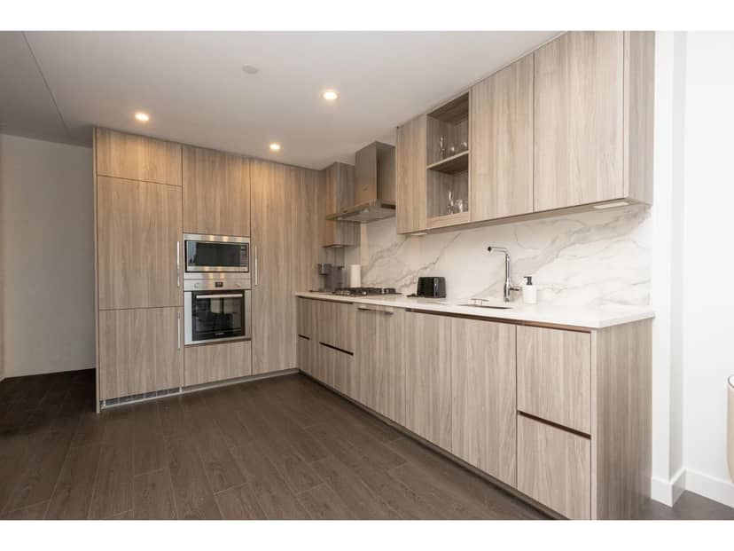 1103 13778 100 AVENUE, Surrey, photo 3