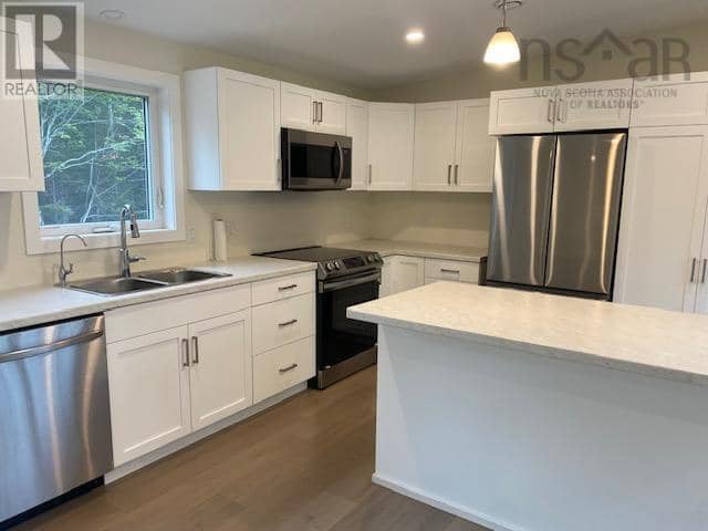 1134 Lake Egmont Road, Lake Egmont, photo 3