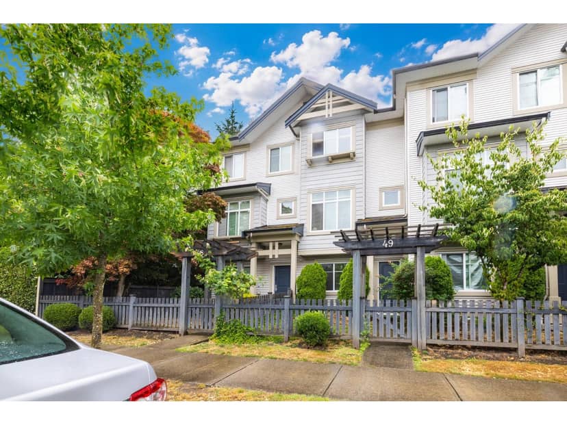 49 8418 163 STREET, Surrey, photo 2