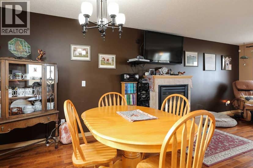 210 Macewan Street, Granum, photo 8