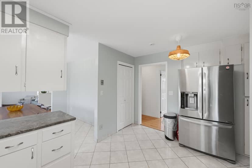 7784 Highway 101, Plympton, photo 8